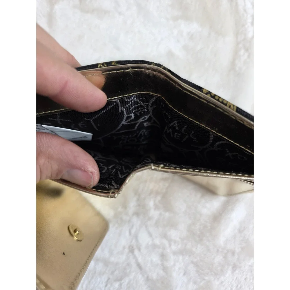 Betsy Johnson Black Gold Crown‎ Print Trifold Wallet Heart Charm
